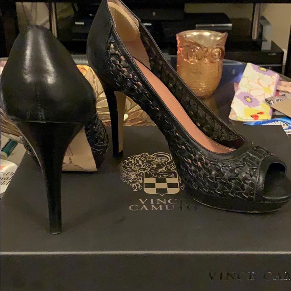 Vince Camuto - Size 7.5 - Heel